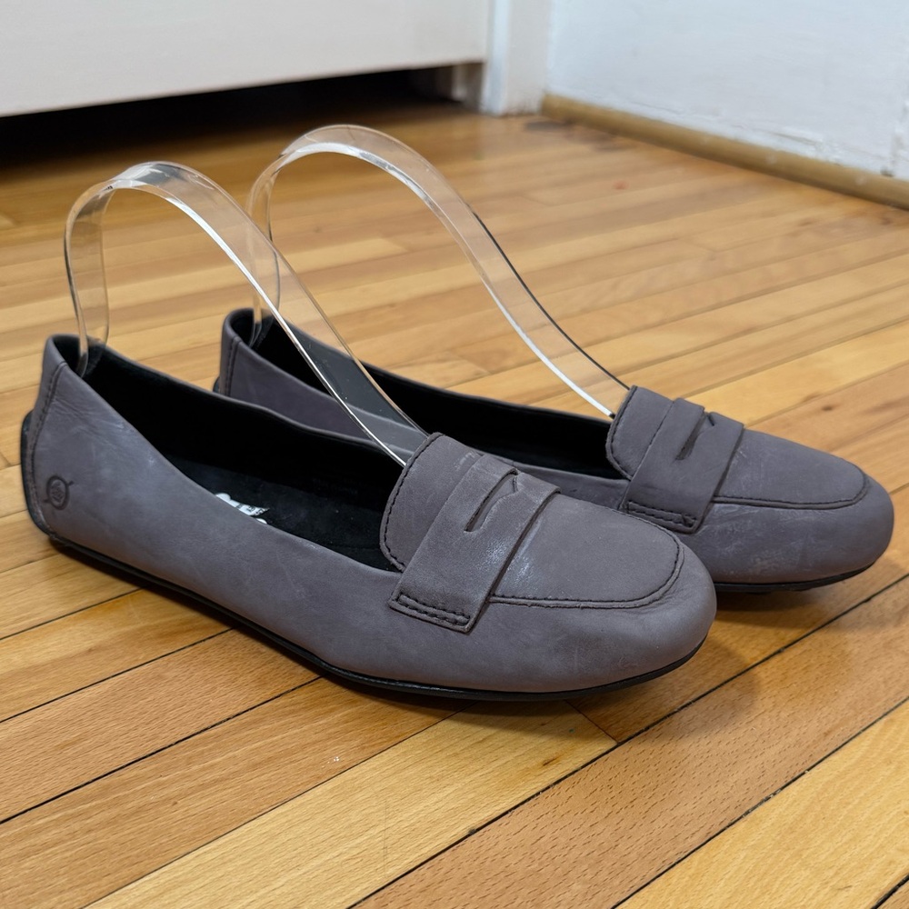 Born Gray Leather Penny Loafers Comfort Flats Women’s Size 7 Preppy Classic